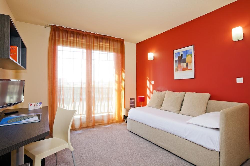 Cerise Valence Aparthotel Valence  Buitenkant foto